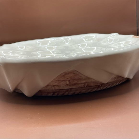 Beautiful Unique Ceramic Deviled Egg Serving Tray - Picture 2 of 12